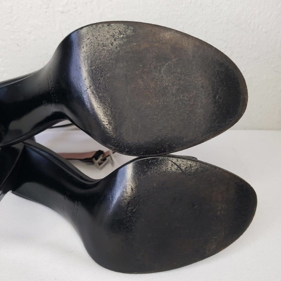 GUCCI Size 7.5 Black Leather Ankle Strap Heel Logo Plate Open Toe Sandals Shoes - Picture 11 of 13